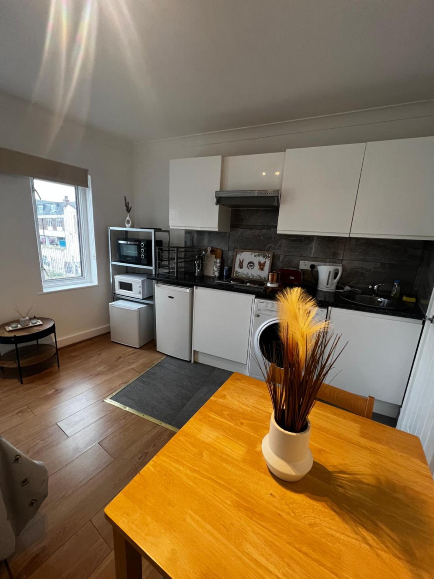 Appartement Flat In Londres Extérieur photo